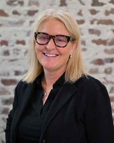 Tara Mediate, Founder & Principal Designer – Bella Coze Home