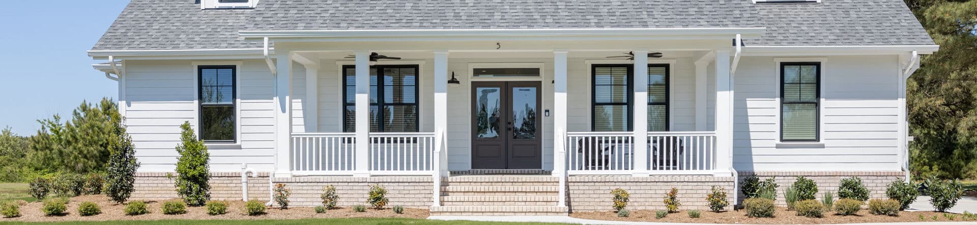 Front exterior of a Virginia Builders home designed with Bella Coze.