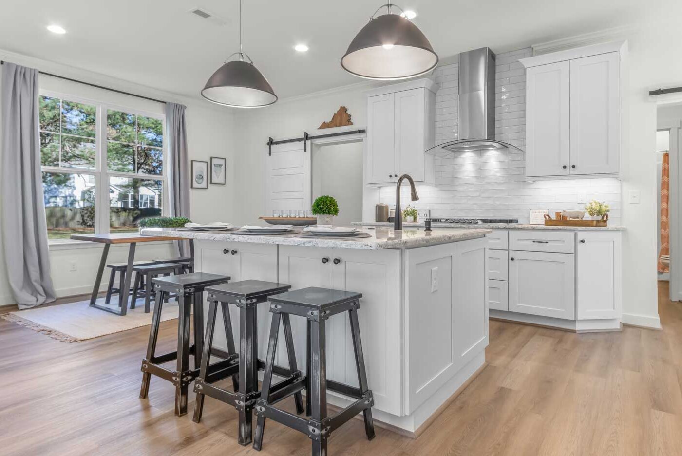 Refined interior design Chesapeake Virginia home